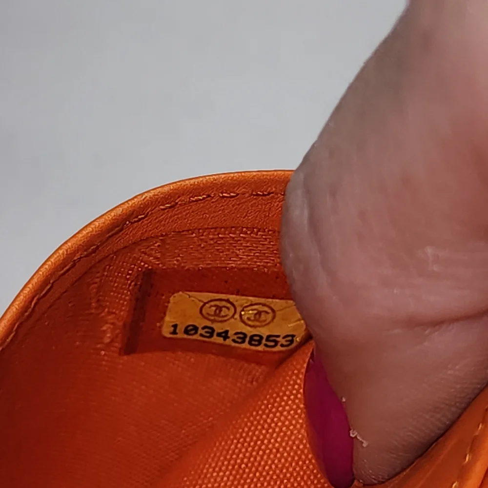 CHANEL authentic address